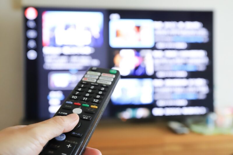 テレビをつける