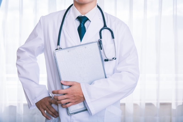 動物病院に入院中のペットが死亡したときに獣医師に確認したいこと